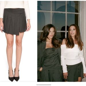 NWOT WAYF Pinstripe Asymmetric Waist Pleated Skirt in Charcoal